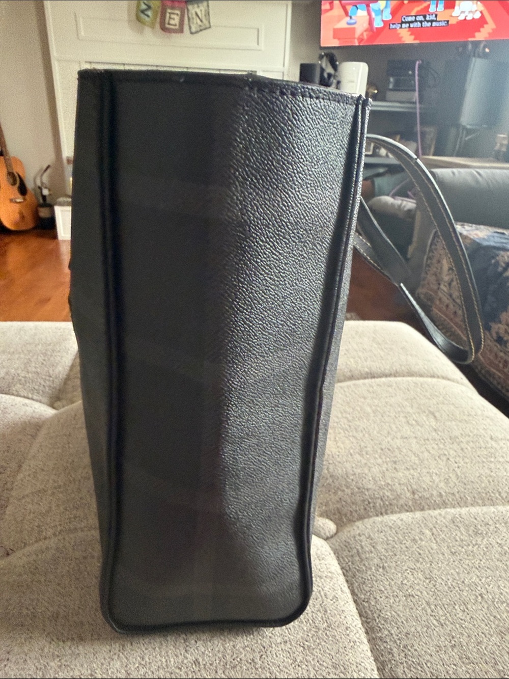 Dooney & Bourke Graham Plaid Ashton Tote Black/Gray Coated Canvas Leather - Picture 4 of 16
